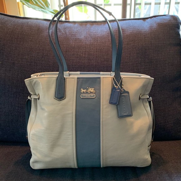 Coach Handbags - Coach Shoulder Tote Bag